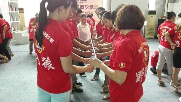 beat365喇叭厂在恩典挑战团结的力量！！